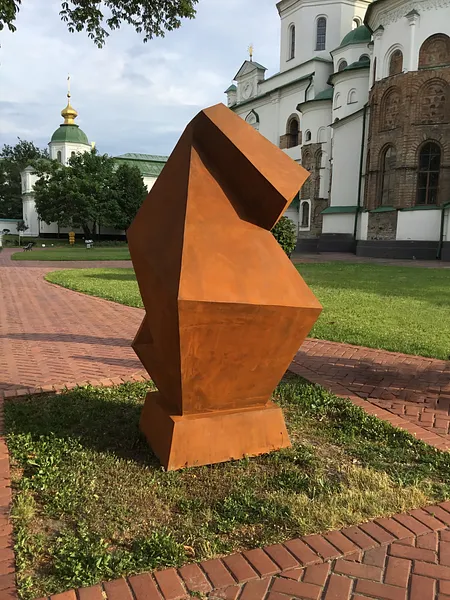 Image of SINGULARITY by Roman Kykta, size: 2250/1400/1300 мм, made of Corten steel, Sculpture Symposiums medium Photo 5 of 6.
