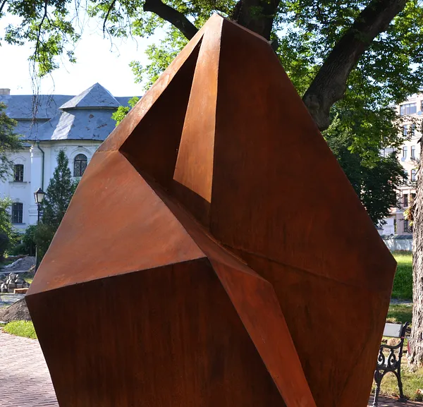 Image of SINGULARITY by Roman Kykta, size: 2250/1400/1300 мм, made of Corten steel, Sculpture Symposiums medium Photo 6 of 6.
