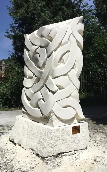 Obraz ZJAZD WOLNY autorstwa Roman Kykta, rozmiar: 1800/1000/600 мм, wykonany z Wapno, medium Rzeźba Sympozjum, z miasto Sławsko, obwód lwowski. Zdjęcie 6 z 7.