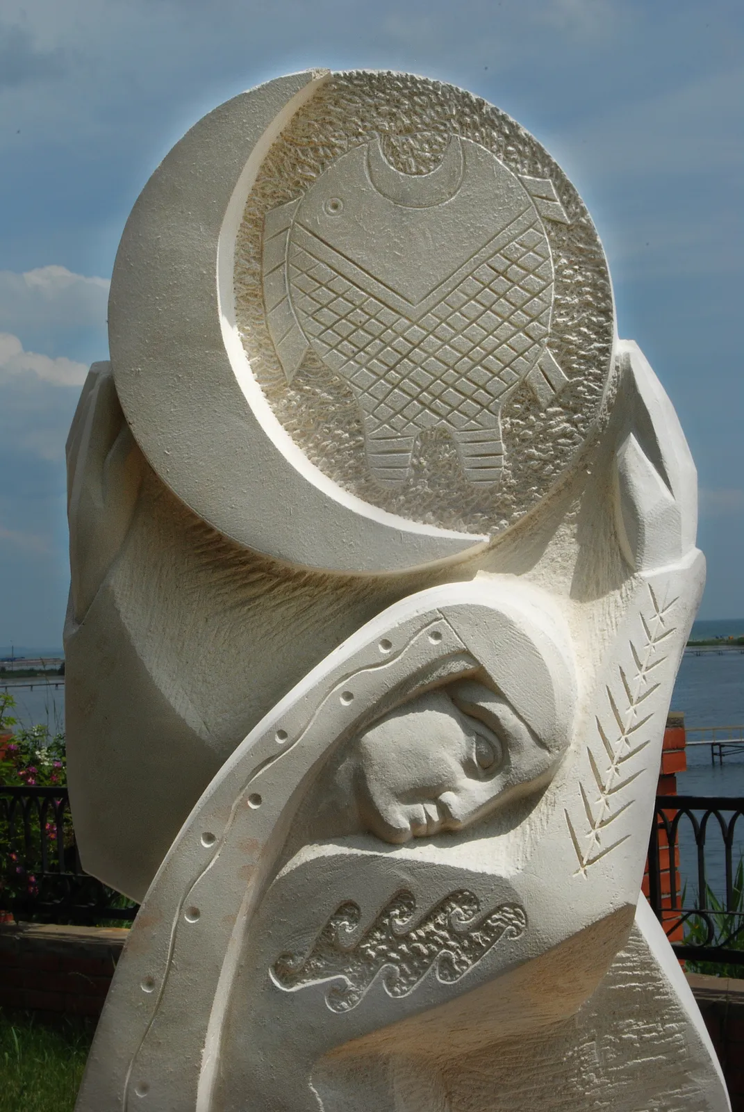 Image of ANCIENT RITUAL by Roman Kykta, size: 1900/600/350 мм , made of Limestone, Sculpture Symposiums medium, from City: Prymorske, Zaporizhia region. Photo 5 of 6.