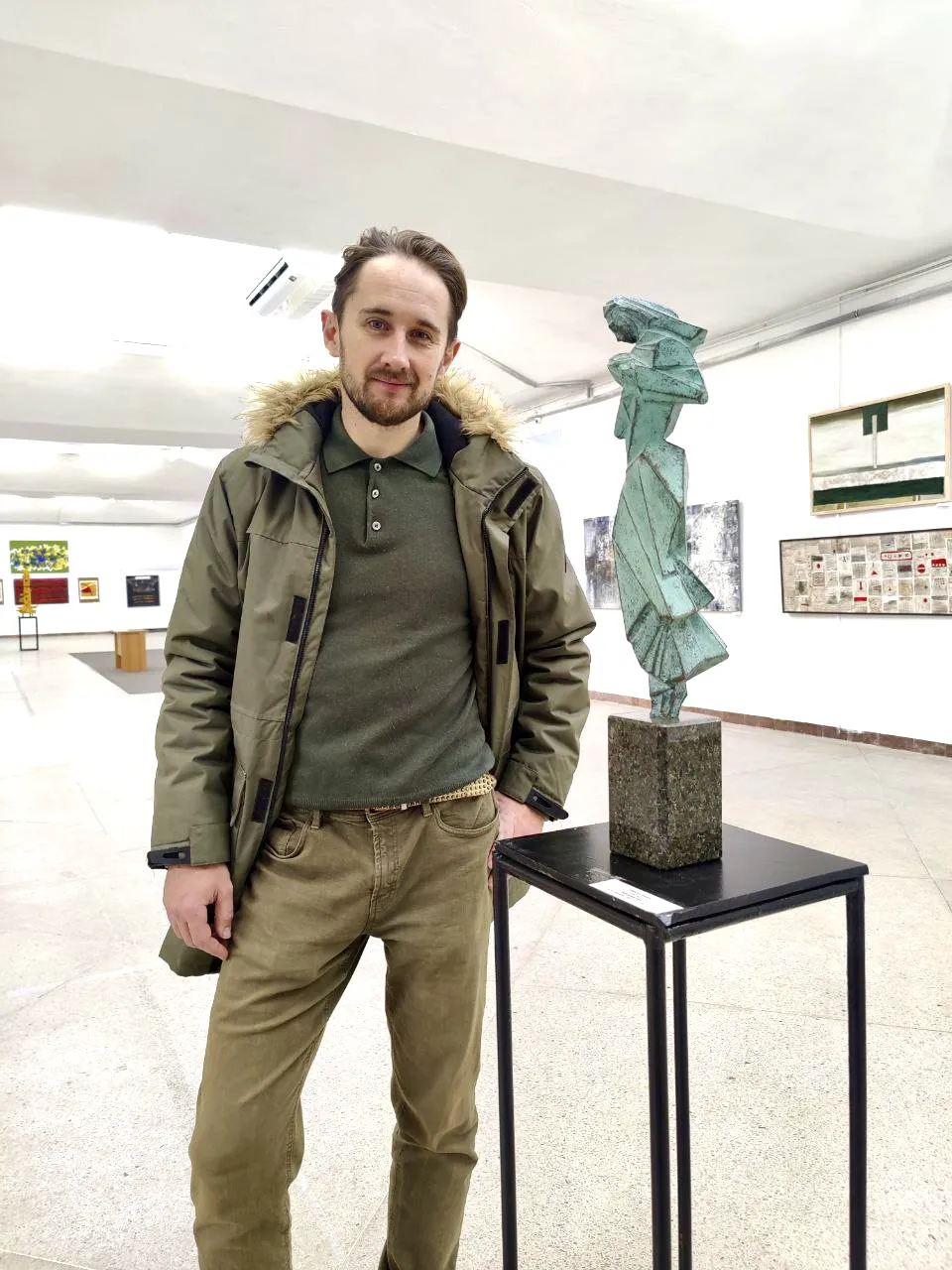 Obraz MACIERZYŃSTWO autorstwa Roman Kykta, rozmiar: 660/150/120 мм, wykonany z Bronza, granit, medium Rzeźba Wystawa plastyczna, z Lwów Zdjęcie 5 z 5.