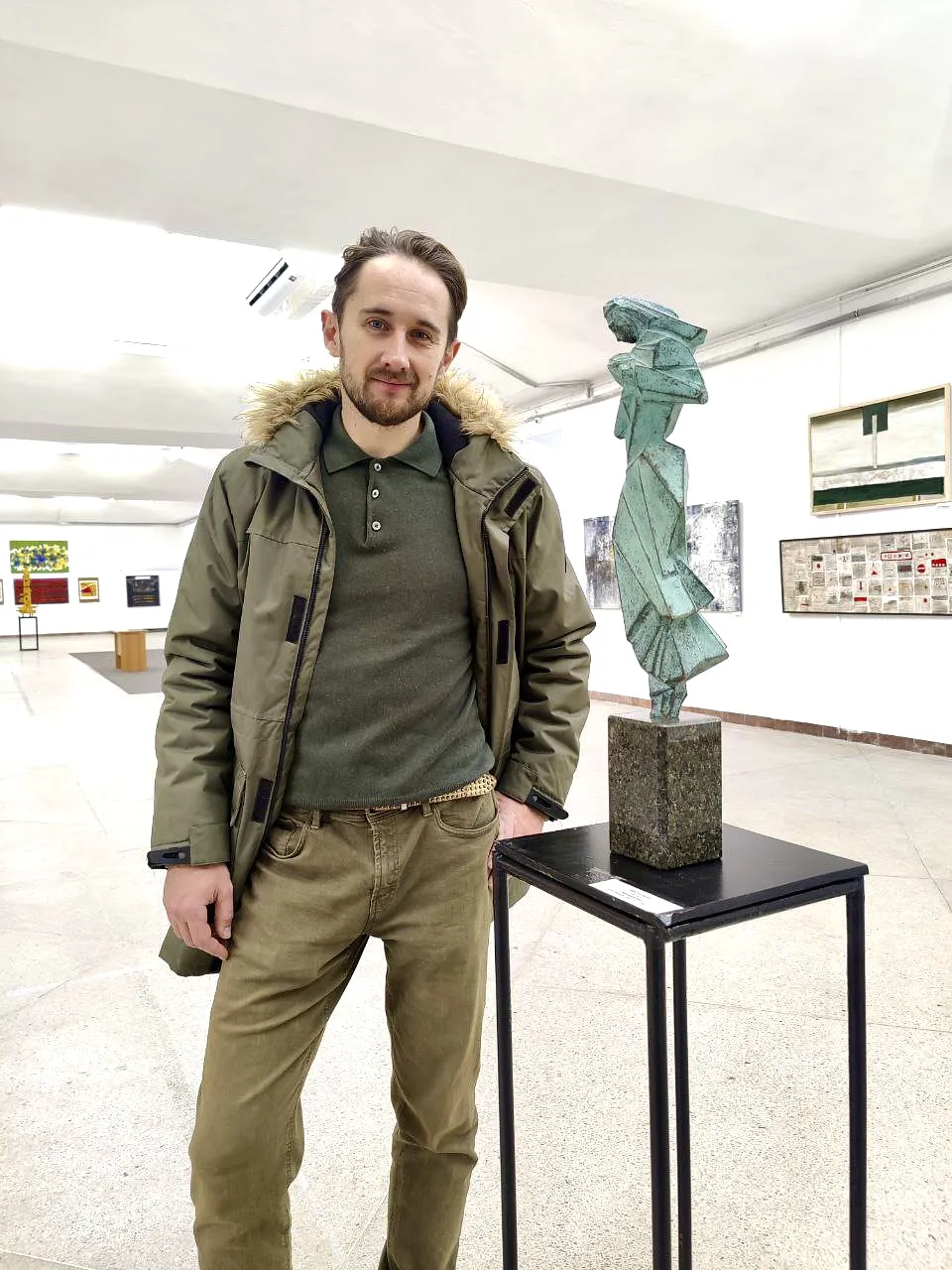 Obraz MACIERZYŃSTWO autorstwa Roman Kykta, rozmiar: 660/150/120 мм, wykonany z Bronza, granit, medium Rzeźba Wystawa plastyczna, z Lwów Zdjęcie 5 z 5.