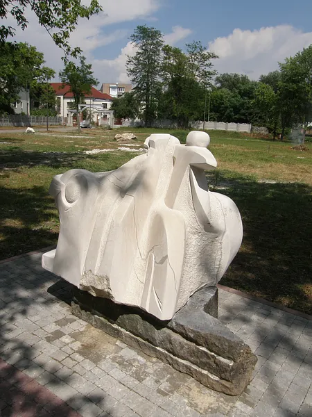 Image of ALLEGORY OF KHUST CITY   by Roman Kykta, size: 1500/1500/1000 мм, made of Marble travertine, Sculpture Symposiums medium, from Khust, Zakarpattia region. Photo 3 of 3.